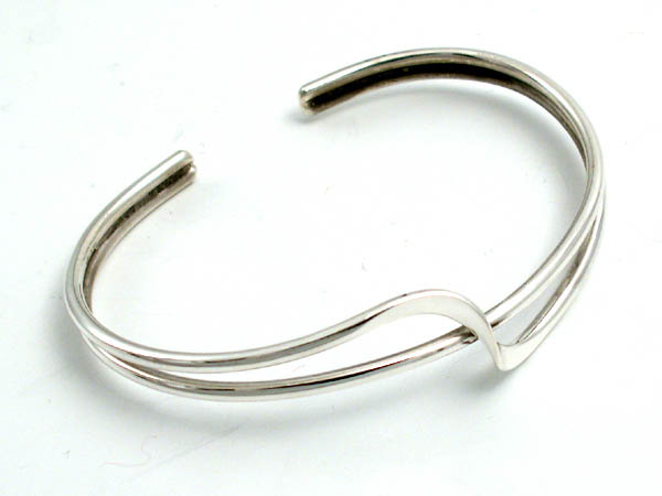 BA158