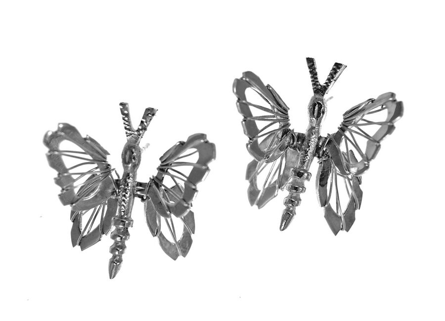 ES570